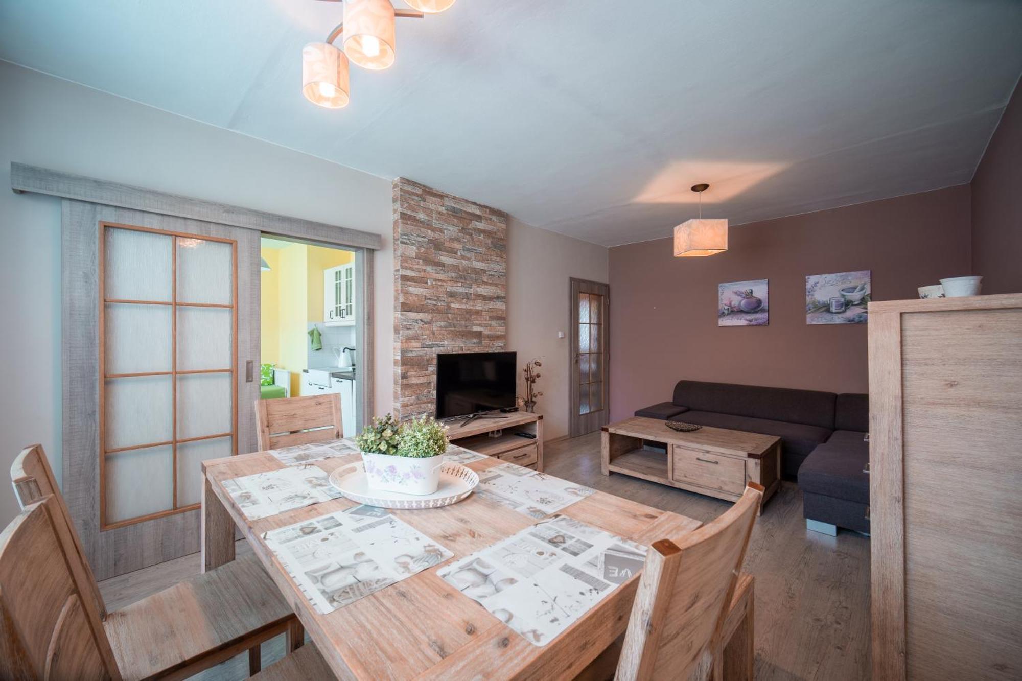 Apartman Loučná nad Desnou エクステリア 写真